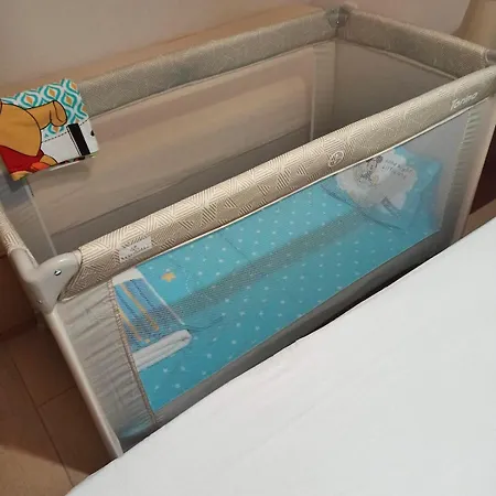 Danae - Seaside With Pool & Hot Tub Villa Piso Livadi