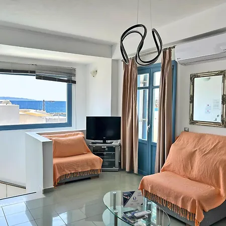 Danae - Seaside With Pool & Hot Tub Piso Livadi