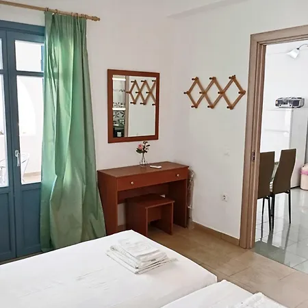 Villa Danae - Seaside With Pool & Hot Tub