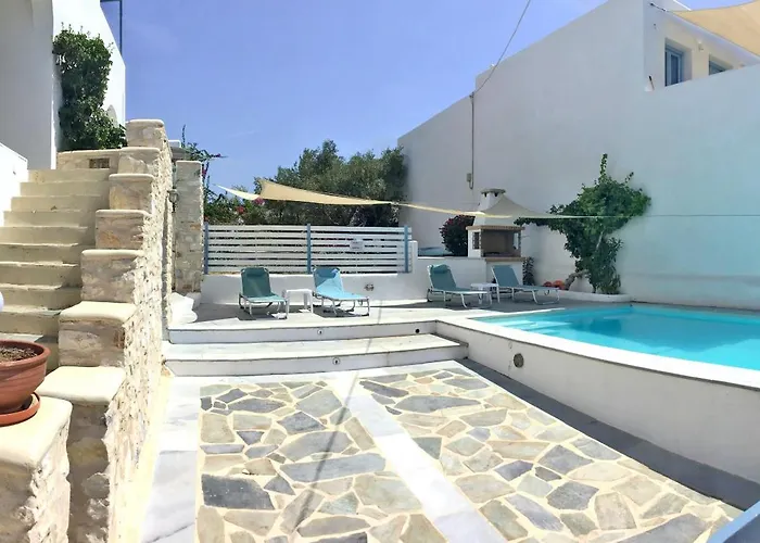 Danae - Seaside With Pool & Hot Tub Βίλα *