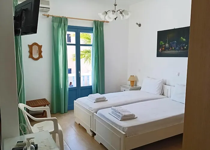 Βίλα Danae - Seaside With Pool & Hot Tub *