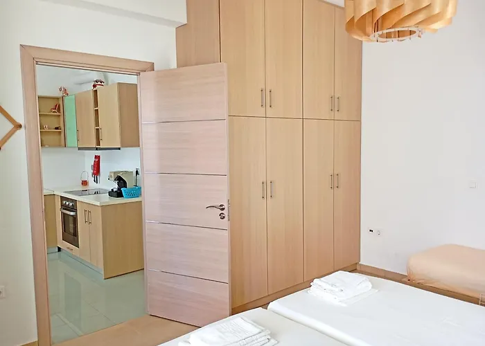 Danae - Seaside With Pool & Hot Tub Βίλα *