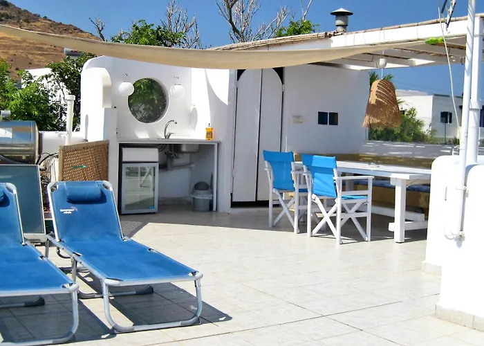 Danae - Seaside With Pool & Hot Tub Βίλα Πίσω Λιβάδι